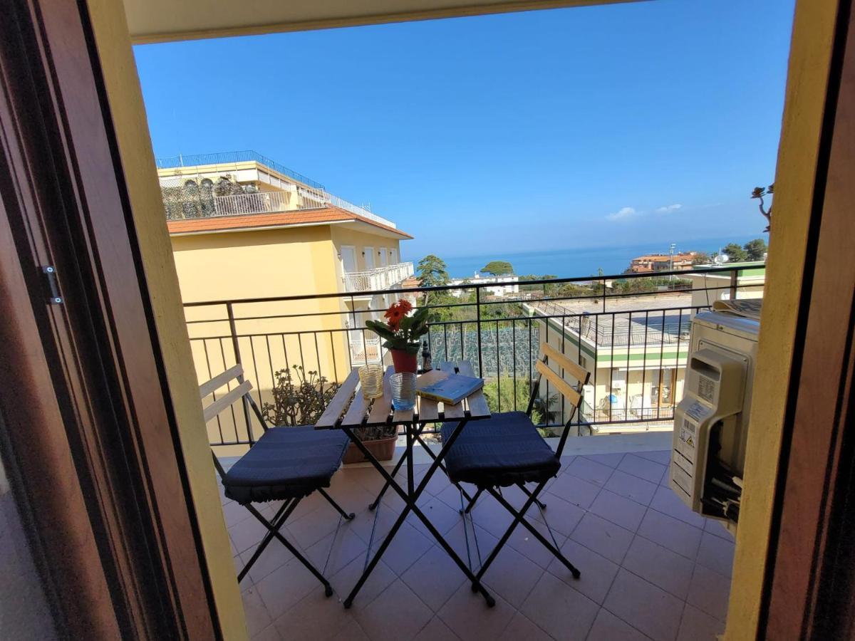 Sara Blu Apartment Península Sorrentina Exterior foto